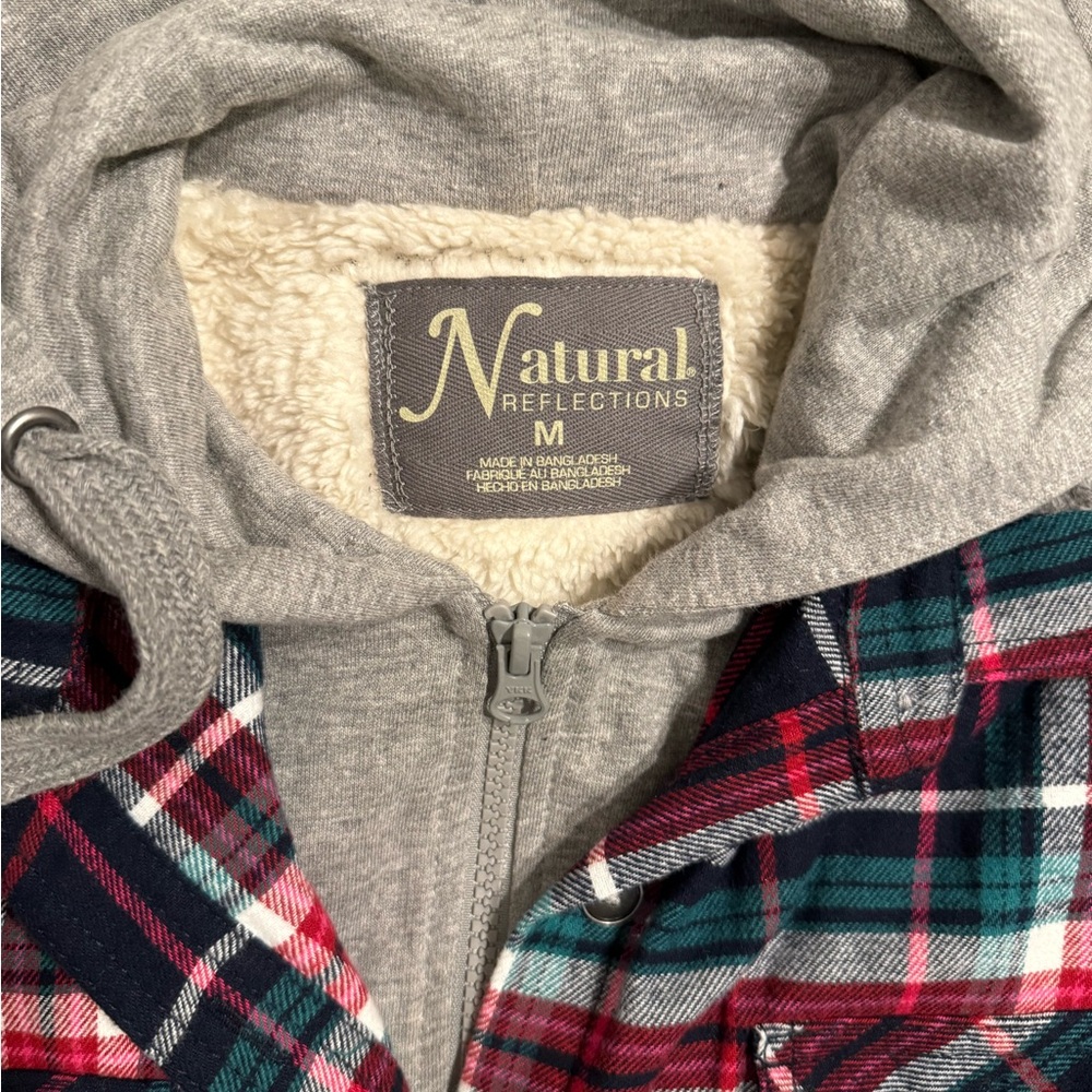 Natural Reflections (sold at Cabelas)
Button down plaid jacket
Size medium - Picture 5 of 5